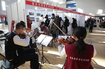 中國傳媒大學2019年藝考初試提前至元旦舉行