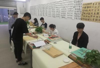 藝考生可以同時報考兩個藝術類專業嗎?